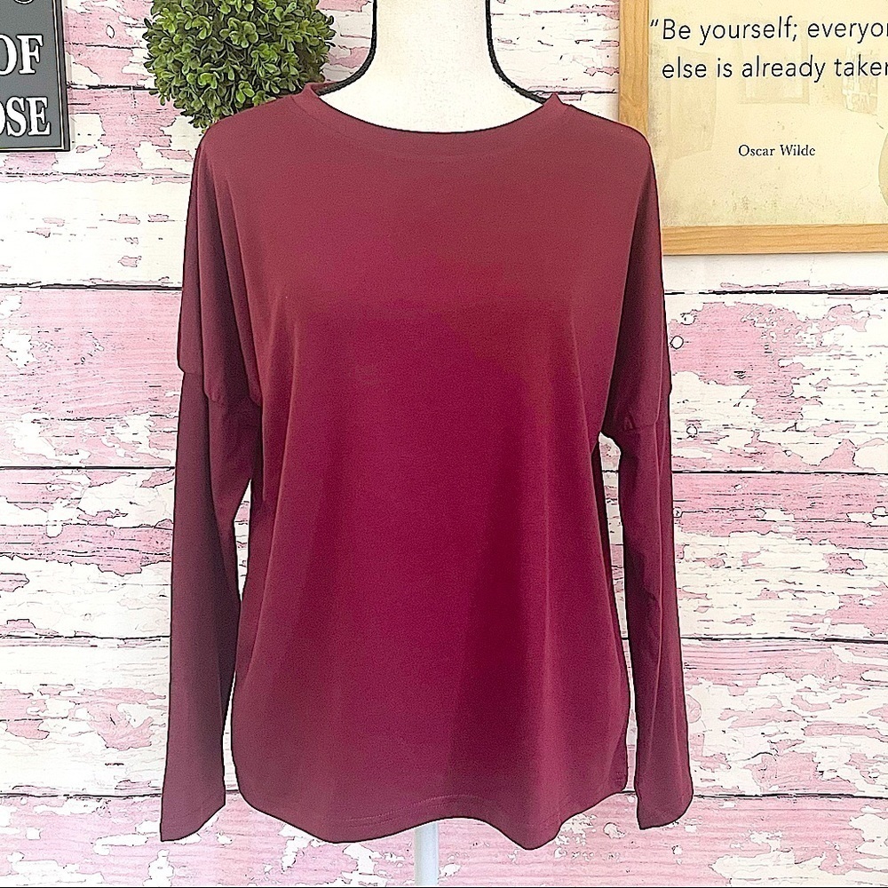 PRETTY GARDEN Burgundy Long Sleeve Statement Sleeves Top Small NWT NEW